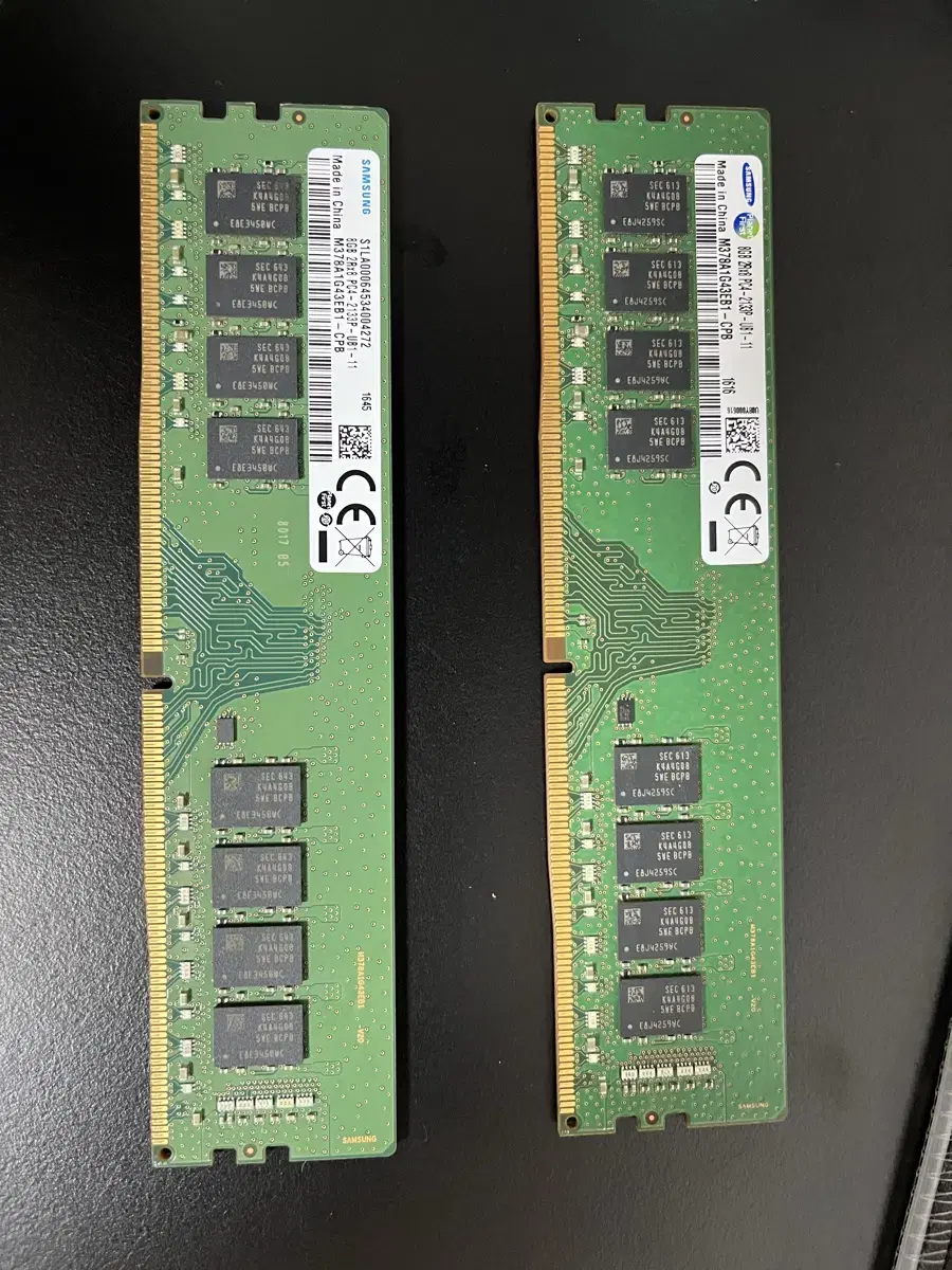 삼성 DDR4 2133 E다이 8G 램 2개 팝니다